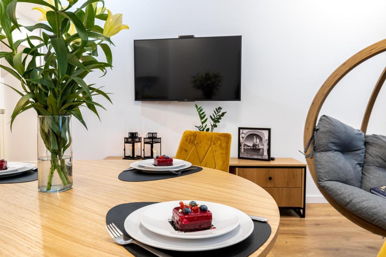 Beautiful Cracow Apartments By Cozyplace クラクフ エクステリア 写真