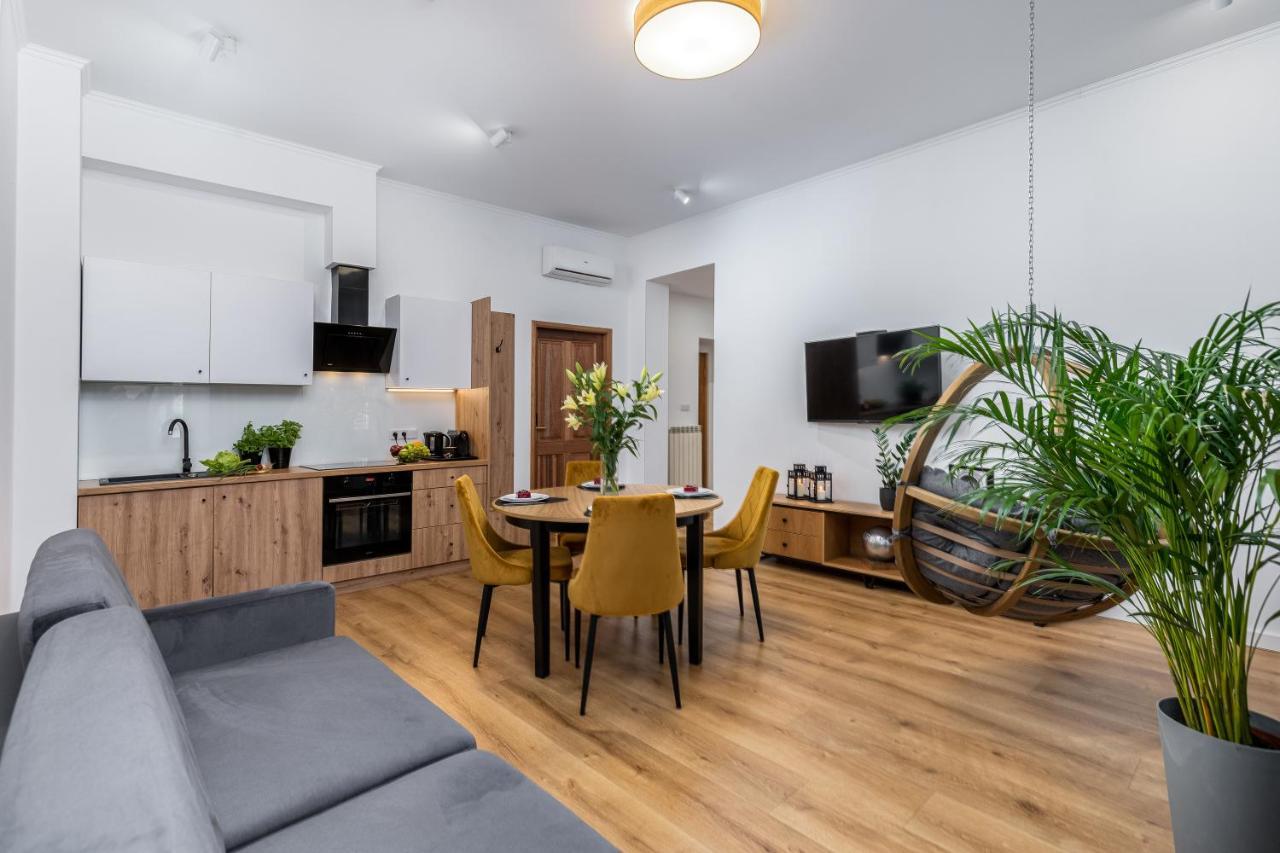 Beautiful Cracow Apartments By Cozyplace クラクフ エクステリア 写真