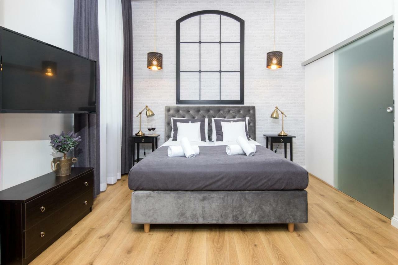 Beautiful Cracow Apartments By Cozyplace クラクフ エクステリア 写真